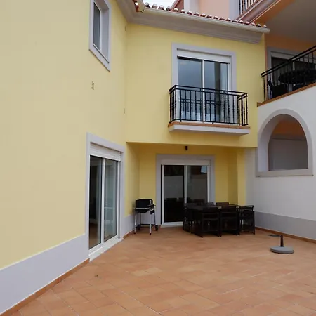 Stunning Townhouse Sea View Casa de Férias Amoreira (Leiria)