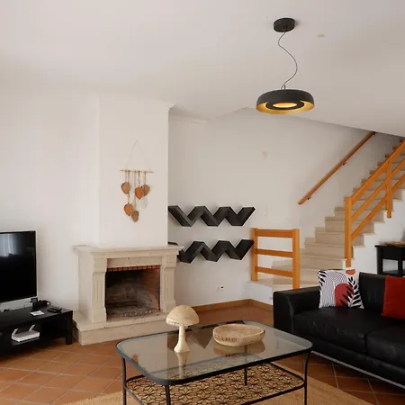 Casa de Férias Stunning Townhouse Sea View *