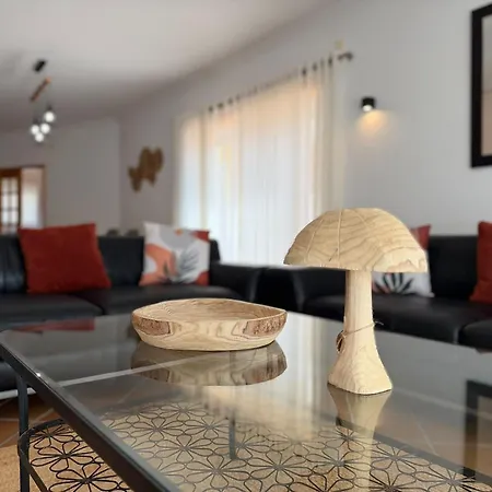 Stunning Townhouse Sea View Casa de Férias Amoreira (Leiria)