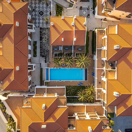 Stunning Townhouse Sea View Casa de Férias Amoreira (Leiria)
