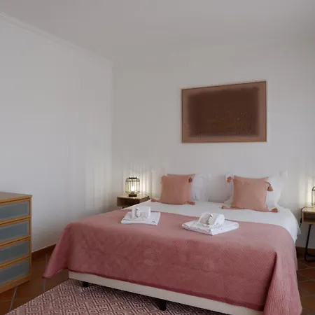 Stunning Townhouse Sea View Casa de Férias Amoreira (Leiria)